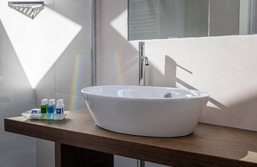 Torbole sul Garda Hotel | Hotel Continental - Tonelli Hotels