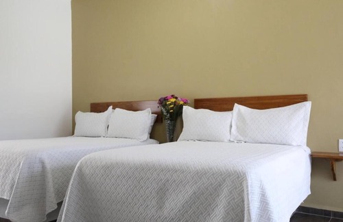 Barra de Navidad Hotel | Hotel Del Mar