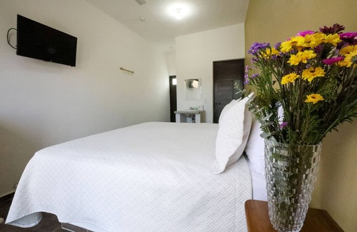 Barra de Navidad Hotel | Hotel Del Mar