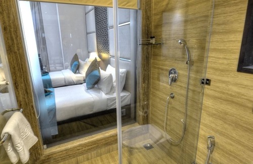 Faridabad Hotel | Hotel Delite Grand
