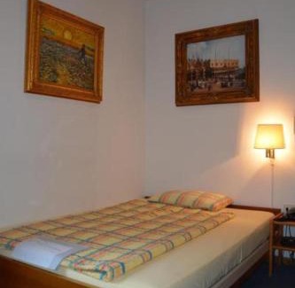 Paradiso Hotel | Hotel Dischma - FREE BUS AND TRAIN TICKET