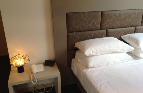 Lecco Hotel | Hotel Don Abbondio