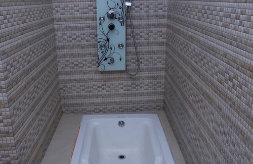 Bahadrabad Hotel | Hotel Dreamland