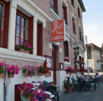 Varennes-en-Argonne Hotel | Hotel du Grand Monarque