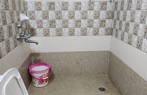 Guntur Hotel | HOTEL DVR GRAND