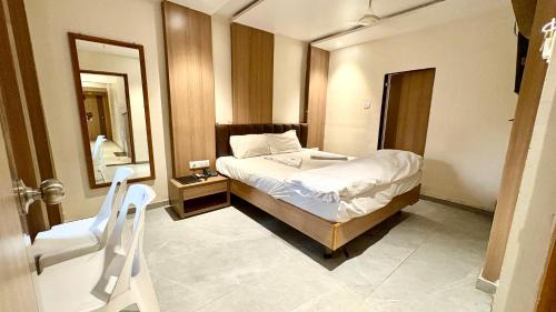 Nerul Cabin | Hotel Dwani Palace