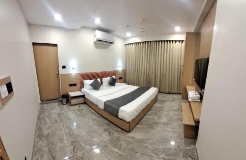 Khattalwada Hotel | Hotel Earth Orbit