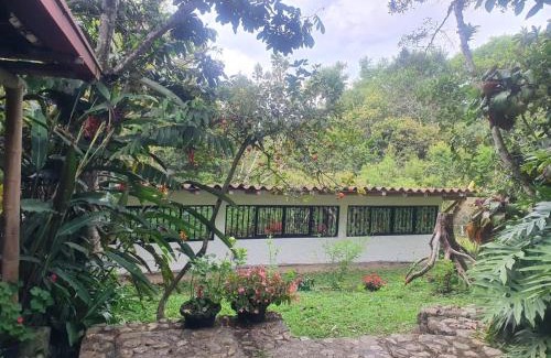 San Agustin House | Hotel Ecológico La Antigua