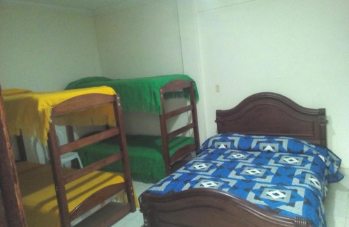 Barrios Unidos Hotel | Hotel Ejecutivo Imperial