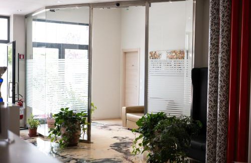 Fizzonasco Hotel | Hotel Elys