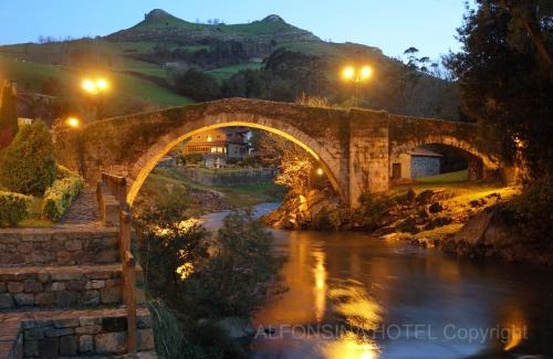 Villacarriedo Hotel | Hotel La Alfonsina