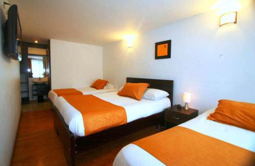 Quinta Paredes Hotel | Hotel Expo Inn Embajada