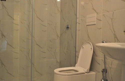Shengjin Hotel | Hotel Frojd