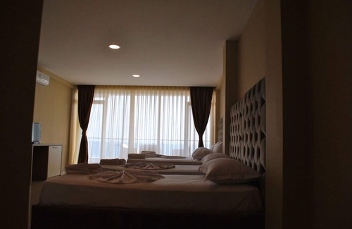 Shengjin Hotel | Hotel Frojd