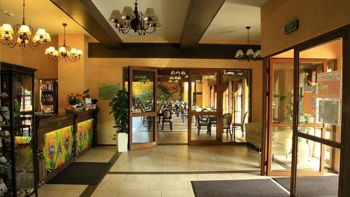 Poreba Wielka Hotel | Hotel Górski Raj