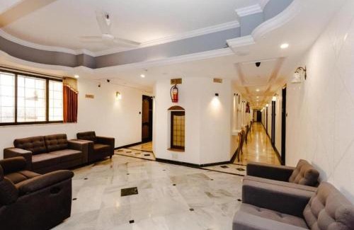 Surat Hotel | HOTEL GALAXY SURAT