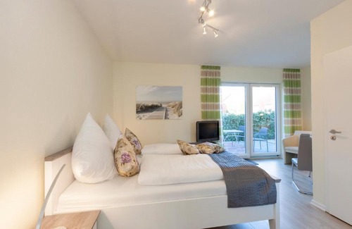 Greetsiel Bed & Breakfast | Hotel garni NordSeerose Greetsiel