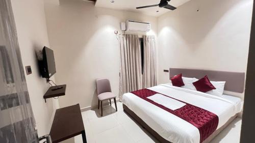 Srikalahasti Hotel | Hotel GMR Pearls