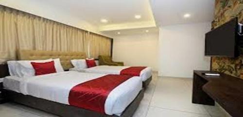 Yelahanka Hotel | Hotel Golden Amulya Rest Wings