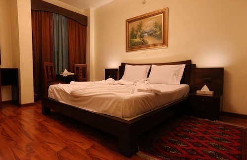 Zouk Mosbeh Hotel | Hotel Grand Gabriel