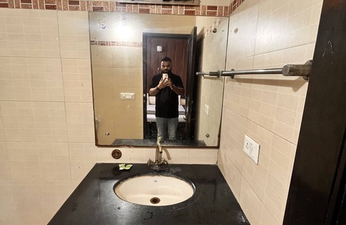 Faridabad Hotel | HOTEL GRAND HIGHWAY