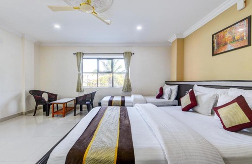 Pallavaram Hotel | HOTEL GRAND PARK - NEAR AlRPORT