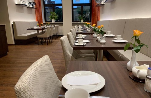 Sachsenhausen Hotel | Hotel Hübler