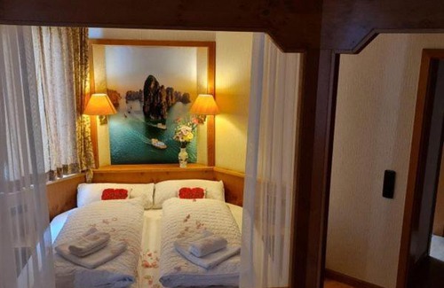 Wolfach Hotel | Hotel Hanoi
