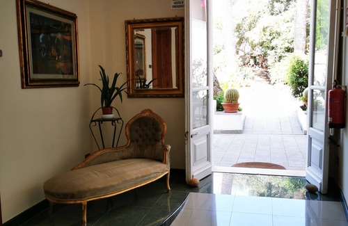 Carloforte Hotel | Hotel Hieracon