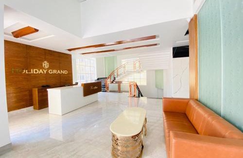 Knowledge Park III Hotel | Hotel Holiday Grand