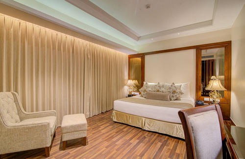 Sonepat Hotel | Hotel Home In By Amrik Sukhdev