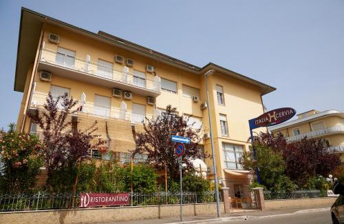 Pinarella Hotel | Hotel ITALIACERVIA