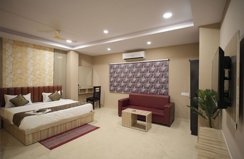 Manjidana Colony Hotel | Hotel Jaguar inn