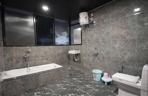 Manjidana Colony Hotel | Hotel Jaguar inn