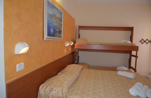 Marebello Hotel | Hotel Karin