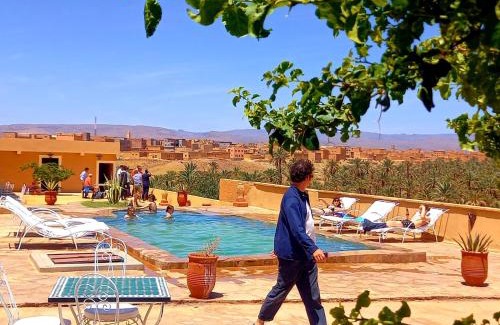 Nekob Bed & Breakfast | Hotel Kasbah Ennakhile - Authentic Stay in Nkob