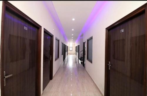 Chandigarh Hotel | Hotel kb Square Near Chandigarh Railway Station