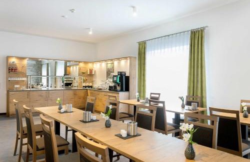 Walddorfhaslach Hotel | Hotel Kern garni