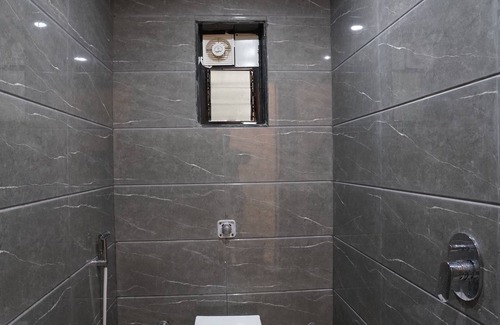 Kurla Cabin | Hotel King Residency