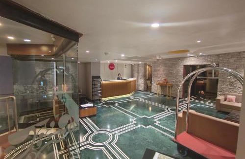 Rajkot Hotel | Hotel KK By Spree Rajkot