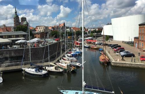 Old Town Hotel | Hotel Kontorhaus Stralsund