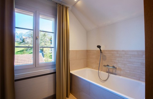 Sachseln Hotel | Hotel Kreuz by b smart