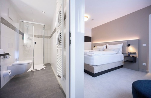 Waldkirch Hotel | Hotel Kronjuwel by BRIGHT Waldkirch - Digital Access