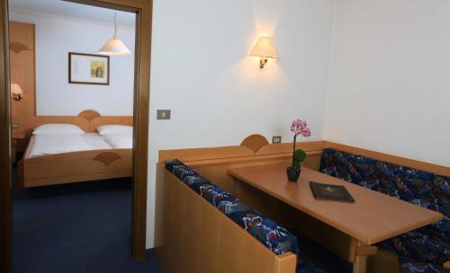 Rasun di Sopra Hotel | Hotel Kronplatzer Hof