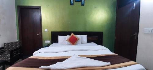 Jasola Hotel | Hotel Kundan Palace