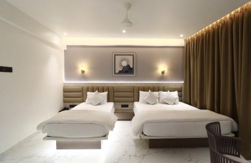 Solapur Hotel | Hotel Lémore Stay & Dine