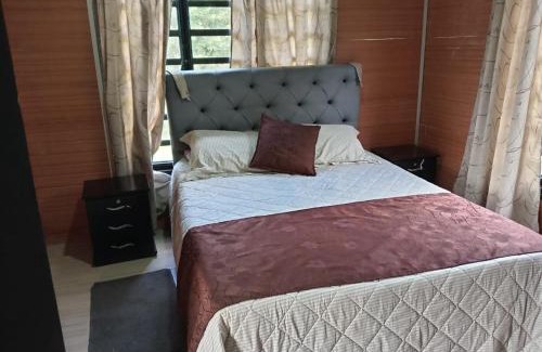 Tibana House | Hotel la cabaña