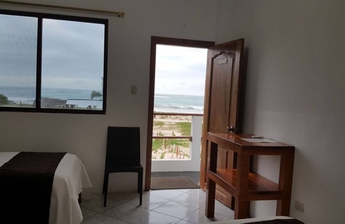 Puerto Villamil Hotel | Hotel La Jungla