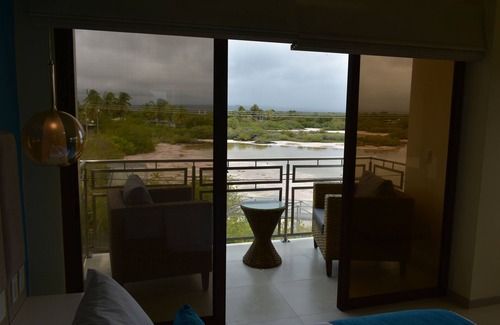 Puerto Villamil Hotel | Hotel La Laguna Galapagos