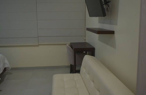 Puerto Villamil Hotel | Hotel La Laguna Galapagos